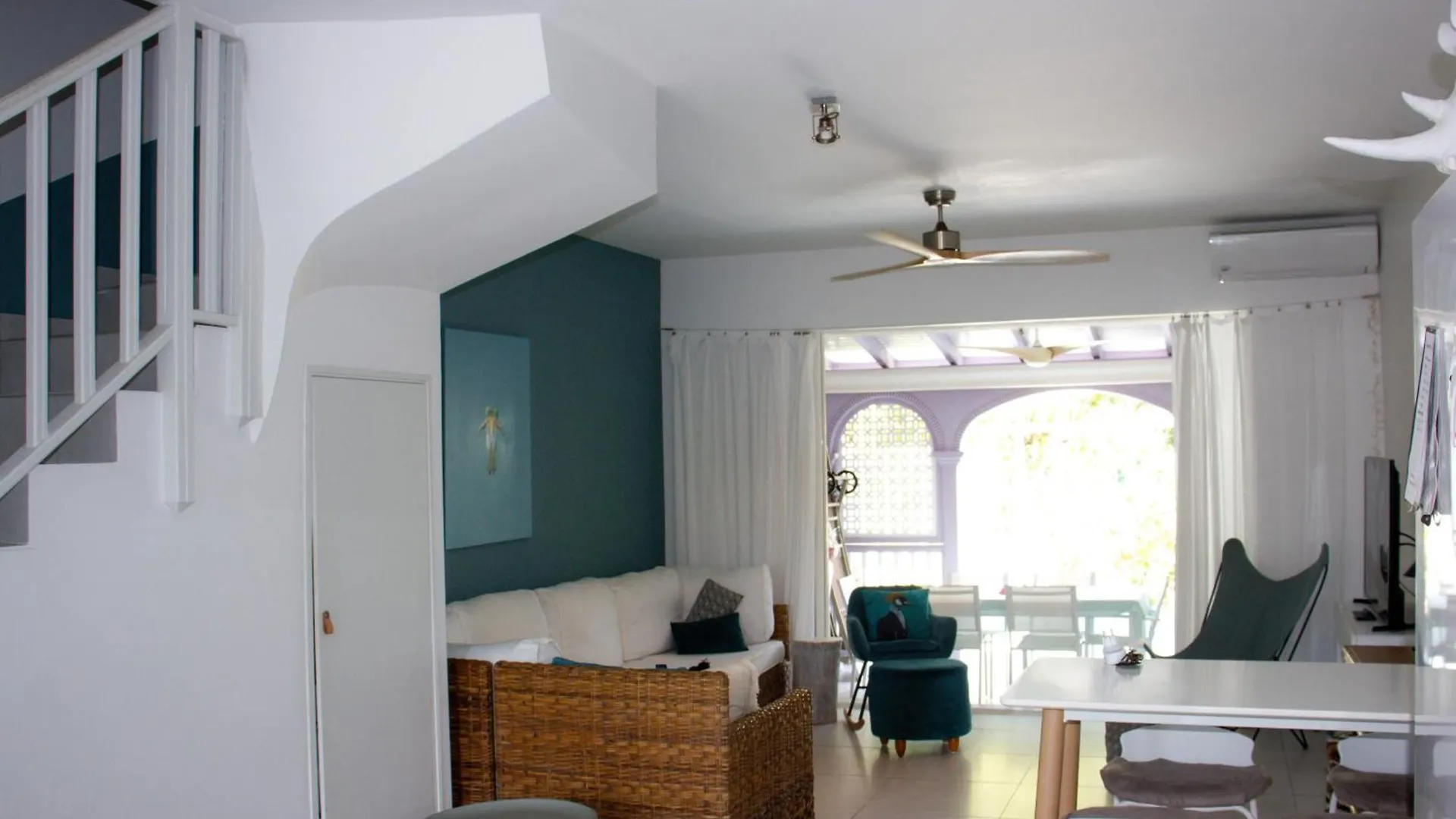 Kazamwen Villa Orient Bay